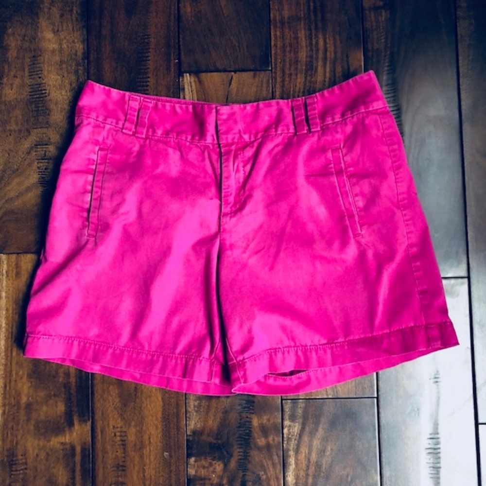 🌺 Pretty Deep Pink Shorts 🌺